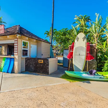 Royal Lahaina Resort & Bungalows-3